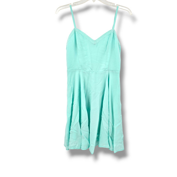 Aritizia Talula Lipinski Soft V Neck Sleeveless‎ Fit And Flare Mini Dress Blue 8 - Picture 1 of 12
